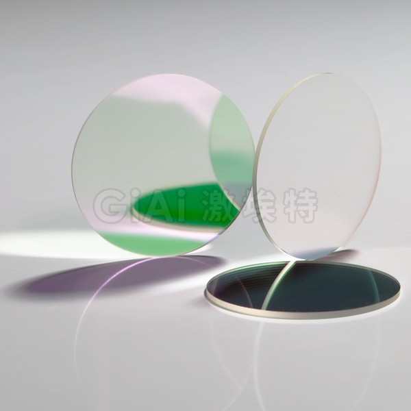 濾光片的濾波效果都與哪些因素有關(guān)？