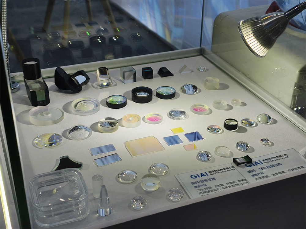 眼科/牙科診療光學鏡片展示